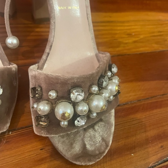 Kate Spade ankle tie heels. Velvet. Size 7. - Picture 3 of 7